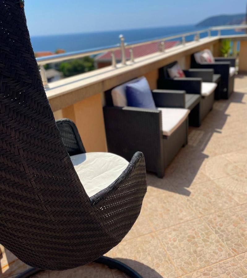 סוטומורה Apartments Moracanin מראה חיצוני תמונה