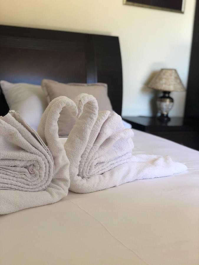 סוטומורה Apartments Moracanin מראה חיצוני תמונה